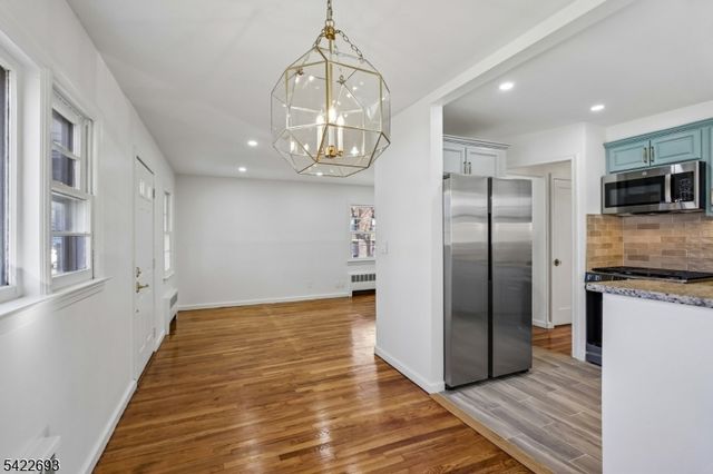 43 Rhode Island Ave, East Orange City, NJ 07018