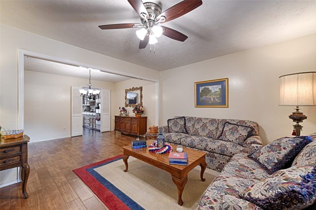 2903 Country Place Court, Carrollton, TX 75006