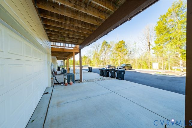 586 Hazel Dr, Henrico, VA 23233