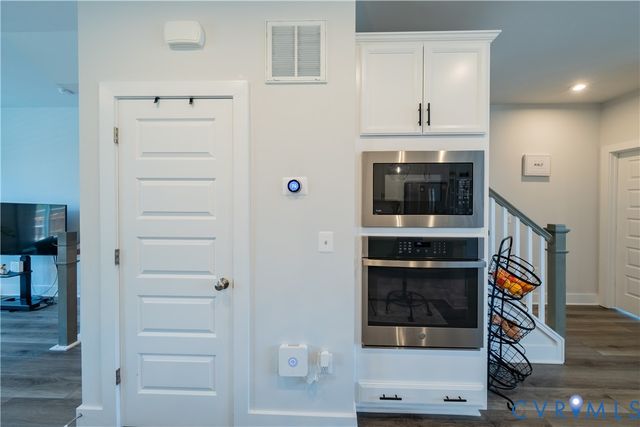 586 Hazel Dr, Henrico, VA 23233