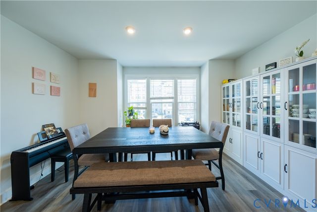 586 Hazel Dr, Henrico, VA 23233