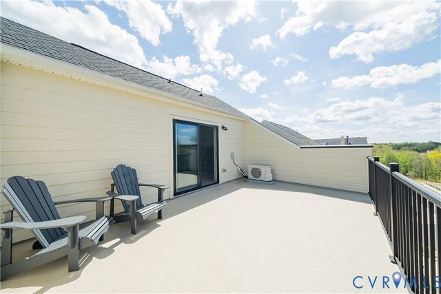 586 Hazel Dr, Henrico, VA 23233