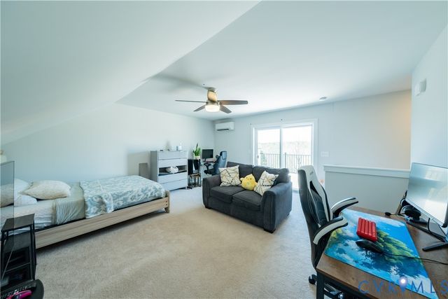 586 Hazel Dr, Henrico, VA 23233