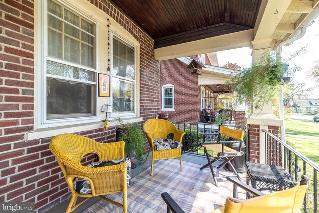 413 PERKIOMEN AVE, Lansdale, PA 19446