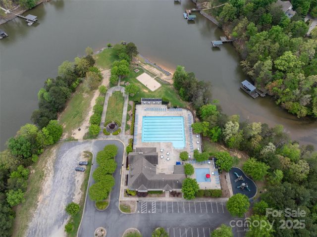 1096 Palmyra Drive, Fort Mill, SC 29708