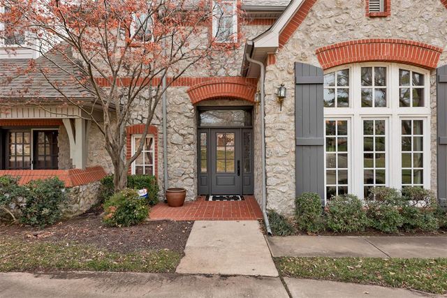 1916 Worthington Lane, Edmond, OK 73013