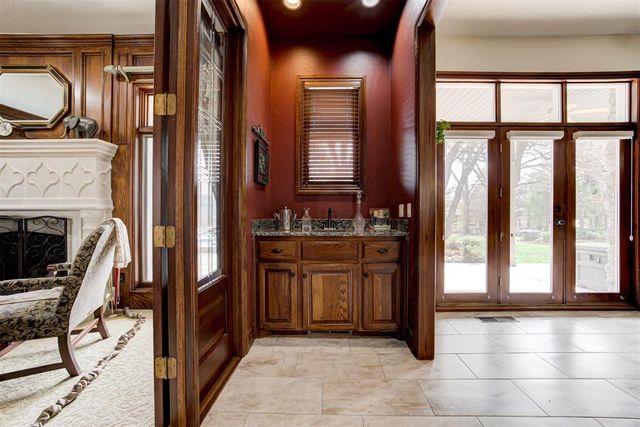 1916 Worthington Lane, Edmond, OK 73013