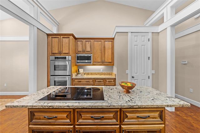 4561 HENRY J AVENUE, St Cloud, FL 34772