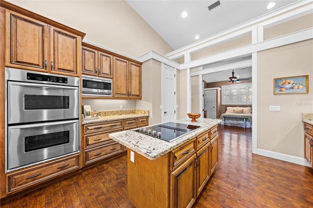 4561 HENRY J AVENUE, St Cloud, FL 34772