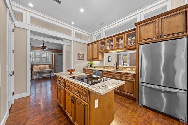 4561 HENRY J AVENUE, St Cloud, FL 34772