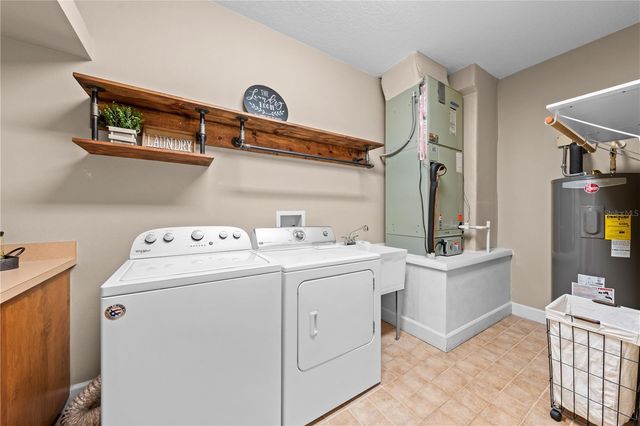 4561 HENRY J AVENUE, St Cloud, FL 34772