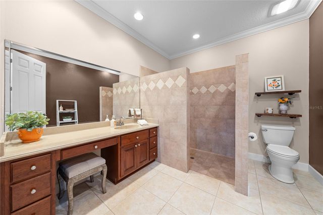 4561 HENRY J AVENUE, St Cloud, FL 34772