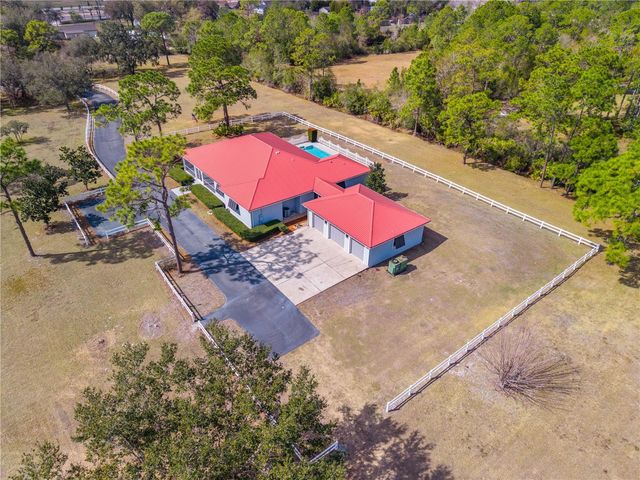 4561 HENRY J AVENUE, St Cloud, FL 34772
