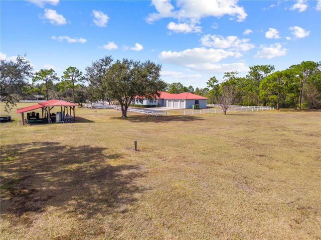 4561 HENRY J AVENUE, St Cloud, FL 34772
