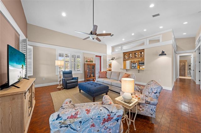 4561 HENRY J AVENUE, St Cloud, FL 34772