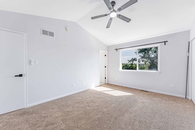 2057 W Helen Drive, Romeoville, IL 60446
