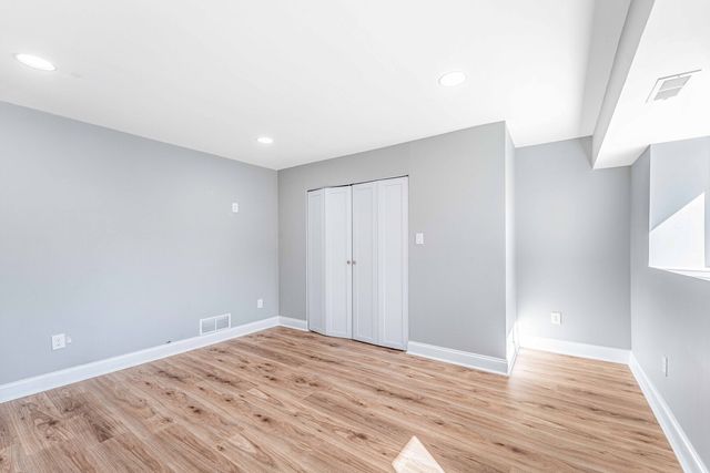 2057 W Helen Drive, Romeoville, IL 60446