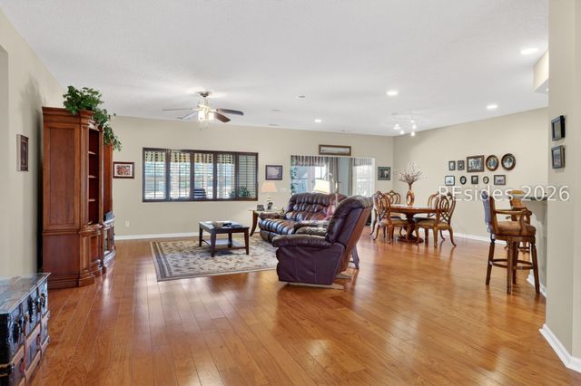 22 Wandering Daisy Dr, Bluffton, SC 29909