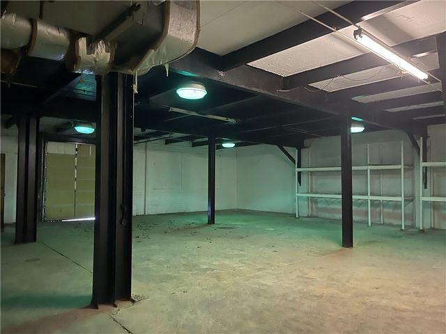 537 Lincoln Hwy, East Mckeesport, PA 15035