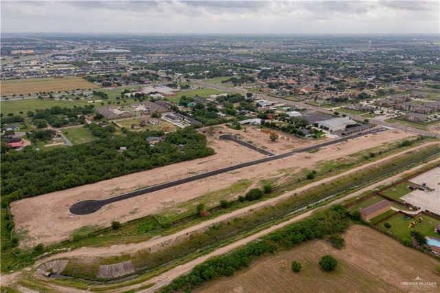 1000 E Arechiga Drive, Edinburg, TX 78542