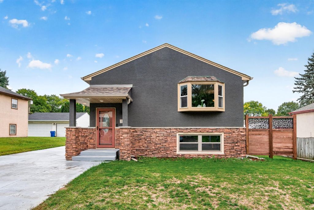 1518 Pacific Street, Saint Paul, MN 55106 — photo 3