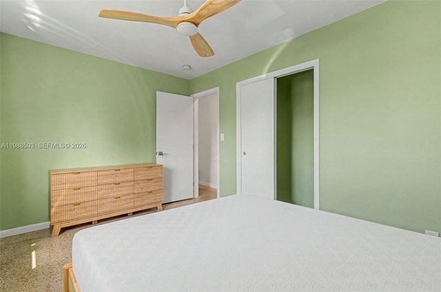 616 NW 3rd Ct, Hallandale Beach, FL 33009