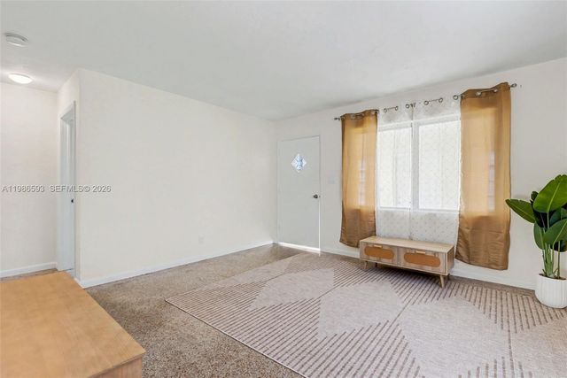 616 NW 3rd Ct, Hallandale Beach, FL 33009