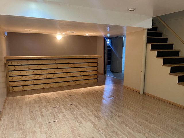 725 S Silverbrook DRIVE, West Bend, WI 53095