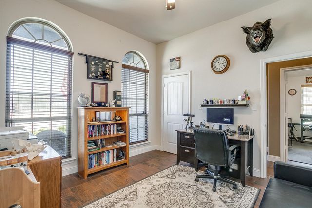 2004 Hill Crest Court, Weatherford, TX 76086