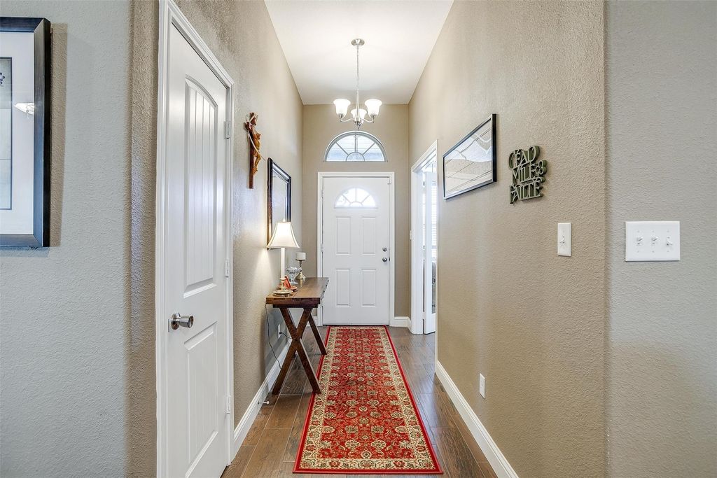 2004 Hill Crest Court, Weatherford, TX 76086 — photo 5