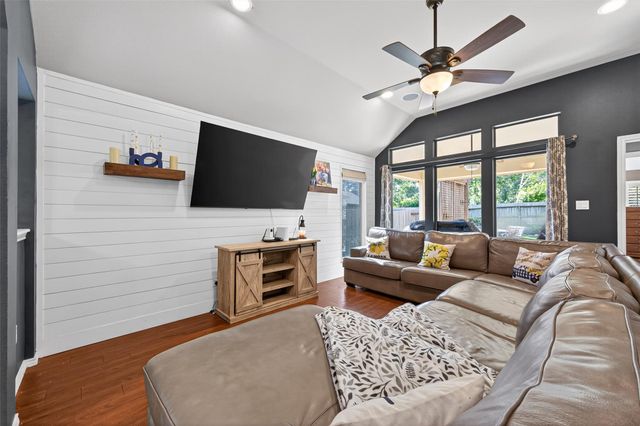 27443 Rebecca Field Lane, Spring, TX 77386