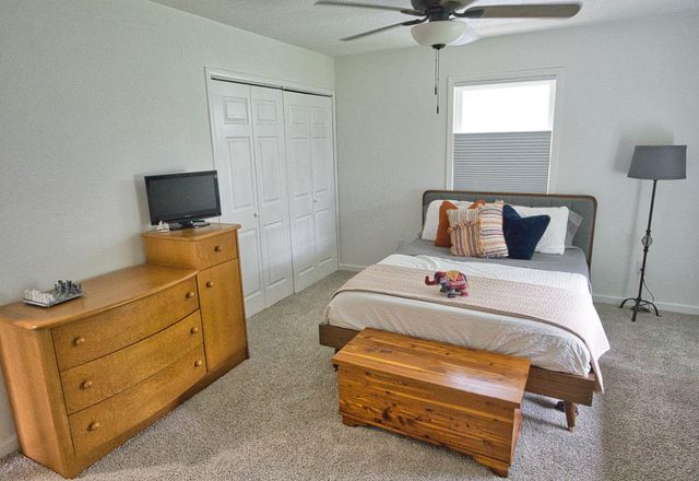 201 Southern Oaks Drive, Lake Jackson, TX 77566