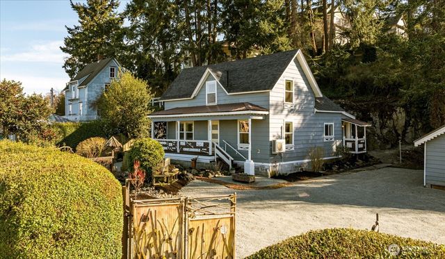 220 Morris Street, La Conner, WA 98257