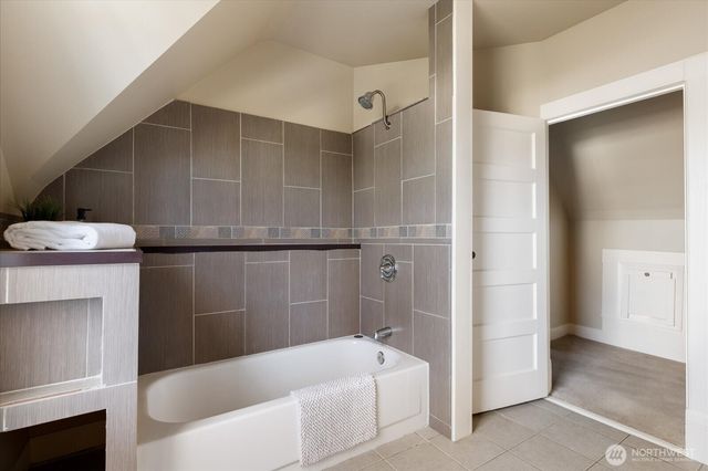 220 Morris Street, La Conner, WA 98257