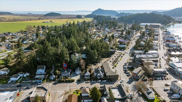 220 Morris Street, La Conner, WA 98257