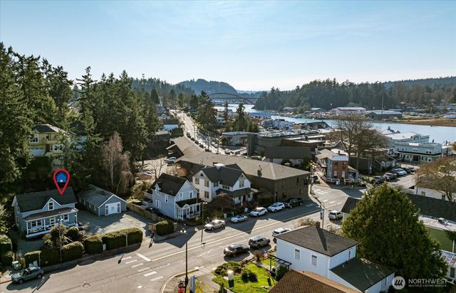 220 Morris Street, La Conner, WA 98257