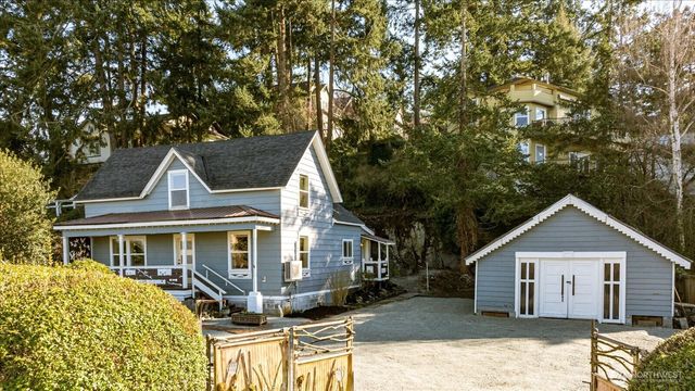 220 Morris Street, La Conner, WA 98257