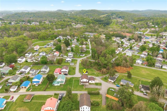 4 Sharp St, Redstone Twp, PA 15475