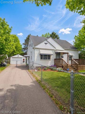 2906 Arizona Avenue, Flint, MI 48506
