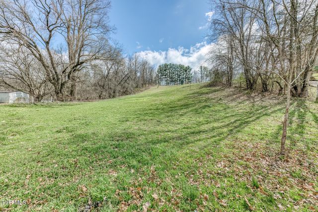 4456 Lee Highway, Marion, VA 24354