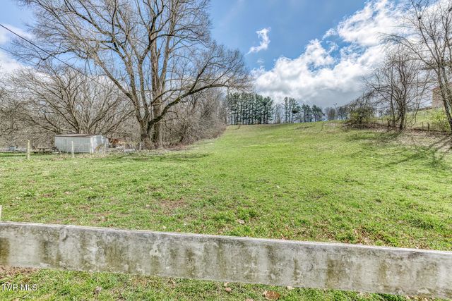 4456 Lee Highway, Marion, VA 24354