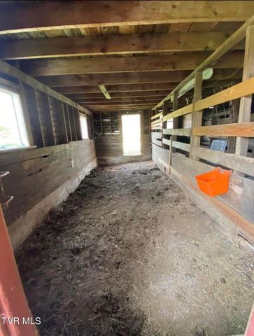 4456 Lee Highway, Marion, VA 24354