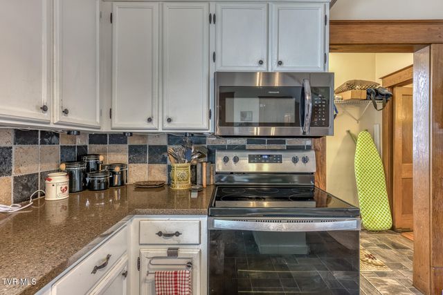 4456 Lee Highway, Marion, VA 24354