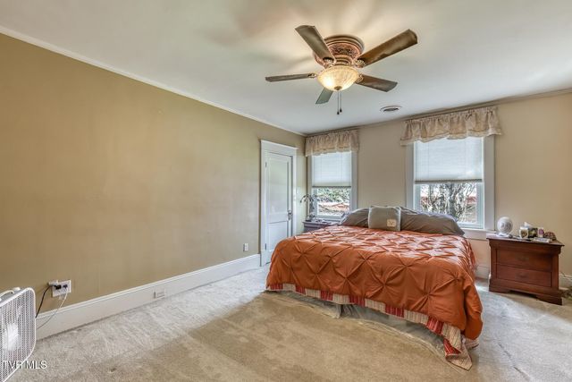 4456 Lee Highway, Marion, VA 24354