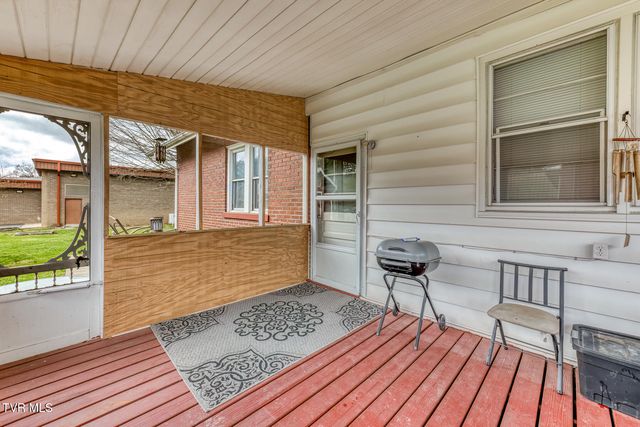 4456 Lee Highway, Marion, VA 24354