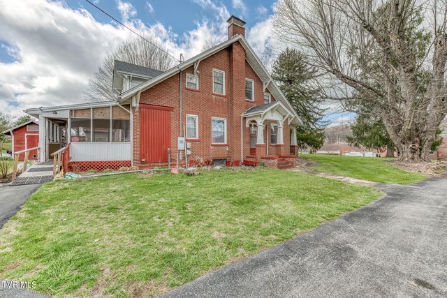 4456 Lee Highway, Marion, VA 24354