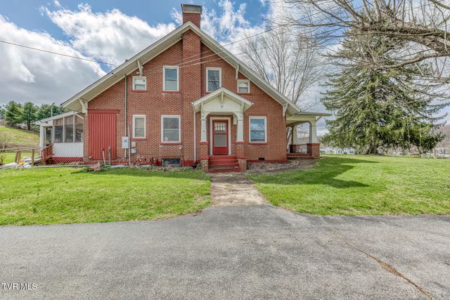 4456 Lee Highway, Marion, VA 24354