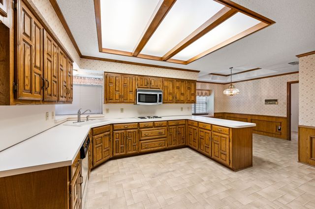 316 Meadowood Lane, Coppell, TX 75019