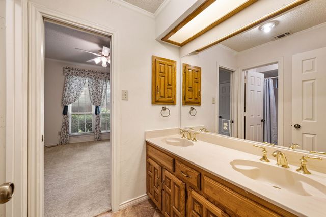 316 Meadowood Lane, Coppell, TX 75019