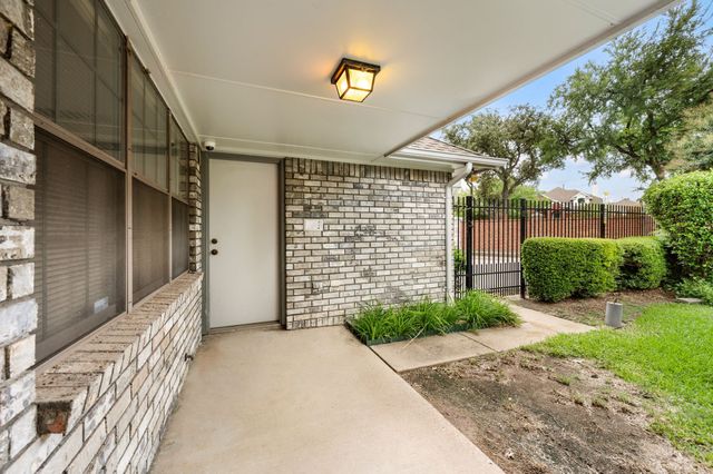 316 Meadowood Lane, Coppell, TX 75019